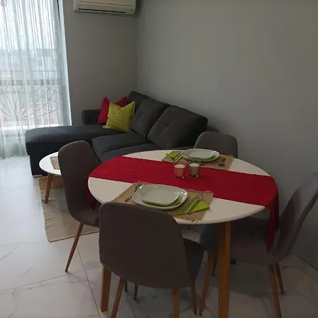 One Bedroom 37- Trakia 54 а