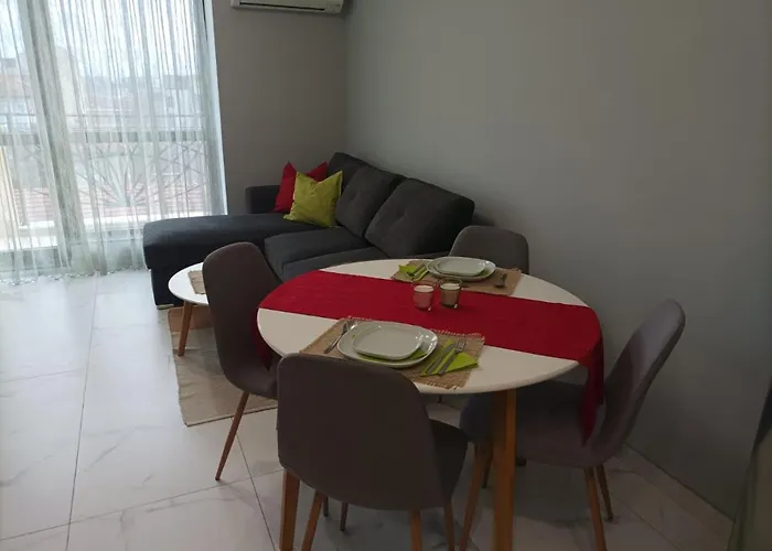 One Bedroom 37- Trakia 54 а